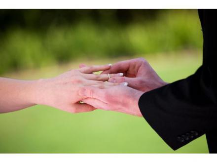 Creating Magical Moments - Vikki Speller - Civil Marriage Celebrant