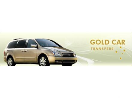 Gold car Noosa Airport Transfers